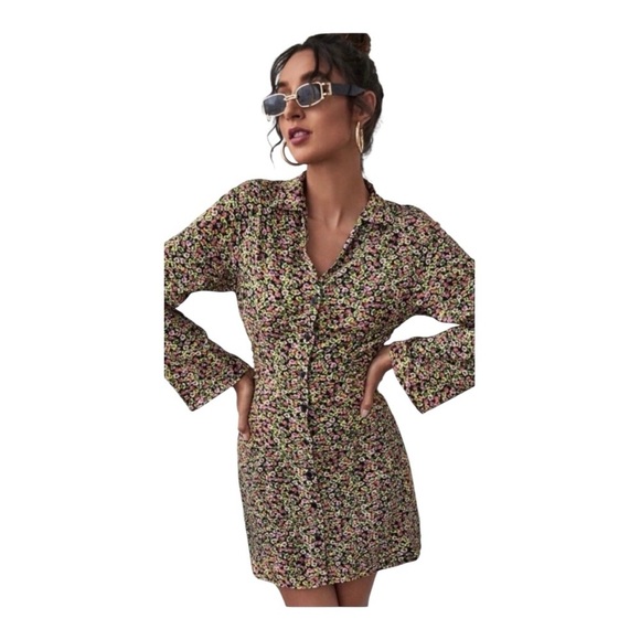 Zara Dresses & Skirts - Zara  Ditsy Floral V-Neck Button Down Shirt Dress with Flared Sleeves